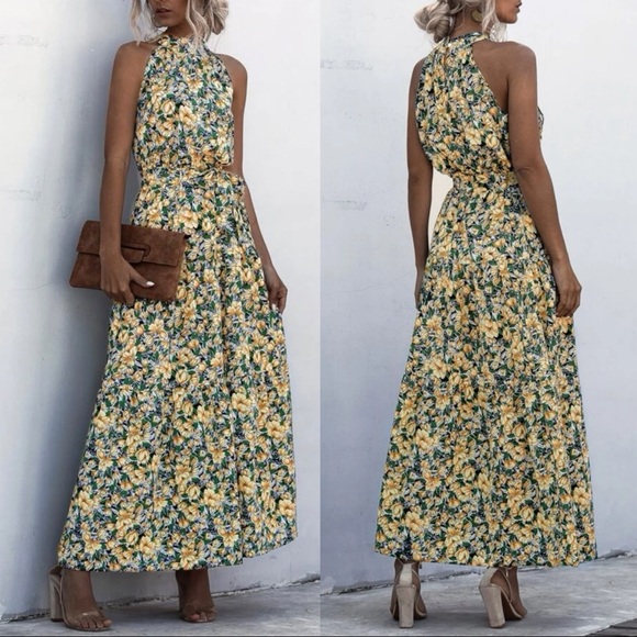 Dresses & Skirts - STEVIE Floral Print Maxi Halter Dress